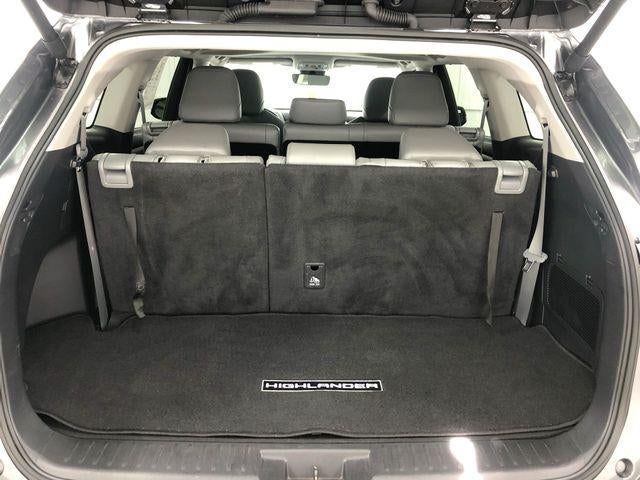 2024 Toyota Highlander Hybrid XLE