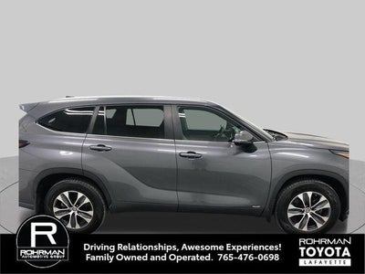 2024 Toyota Highlander Hybrid XLE