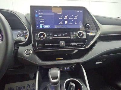 2024 Toyota Highlander XLE