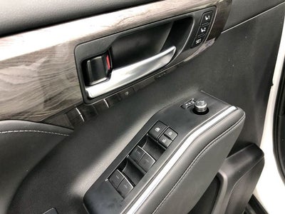 2025 Toyota Highlander Platinum