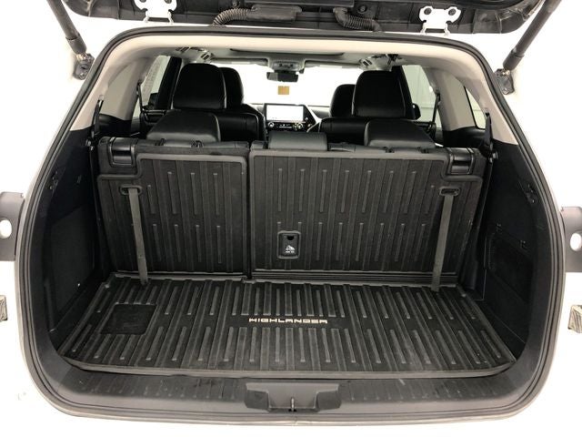 2025 Toyota Highlander Platinum