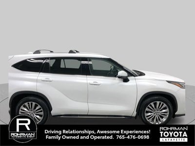 2025 Toyota Highlander Platinum