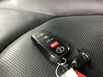 2025 Toyota Highlander Platinum