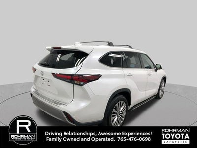 2025 Toyota Highlander Platinum