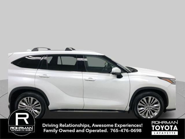 2025 Toyota Highlander Platinum