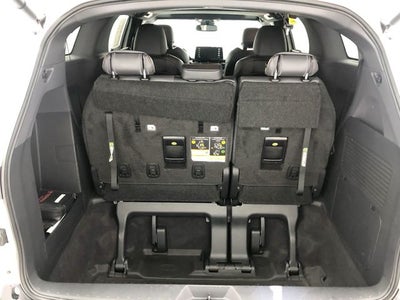 2023 Toyota Sienna XSE 7 Passenger