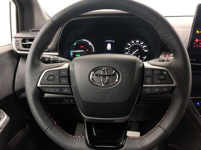 2023 Toyota Sienna XSE 7 Passenger