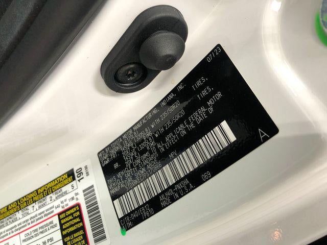 2023 Toyota Sienna XSE 7 Passenger
