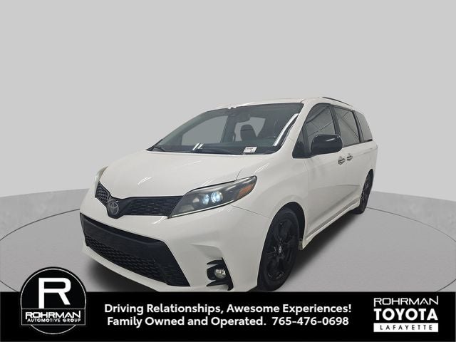 2020 Toyota Sienna SE Premium 8 Passenger