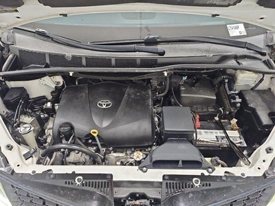 2020 Toyota Sienna SE Premium 8 Passenger