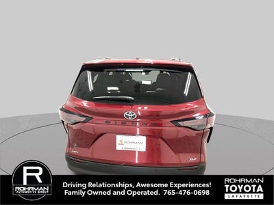 2026 Toyota Sienna XLE 8 Passenger