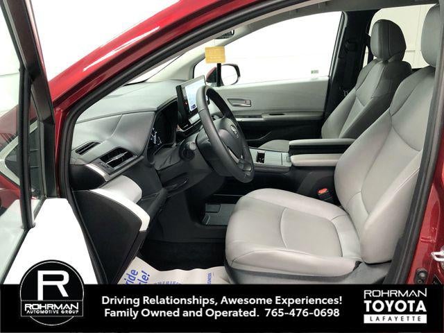 2026 Toyota Sienna XLE 8 Passenger