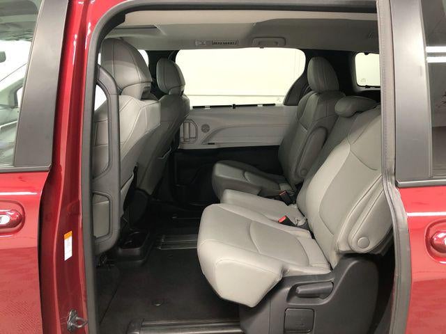 2026 Toyota Sienna XLE 8 Passenger