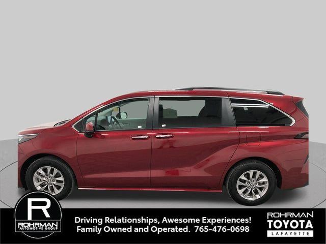 2026 Toyota Sienna XLE 8 Passenger