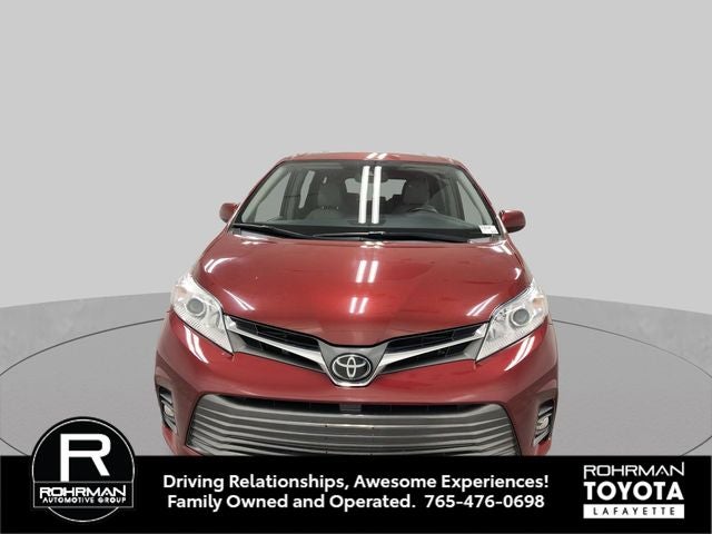2019 Toyota Sienna XLE 8 Passenger