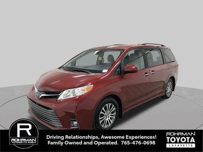 2019 Toyota Sienna XLE 8 Passenger