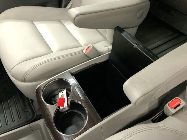2019 Toyota Sienna XLE 8 Passenger