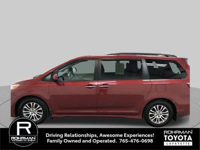 2019 Toyota Sienna XLE 8 Passenger