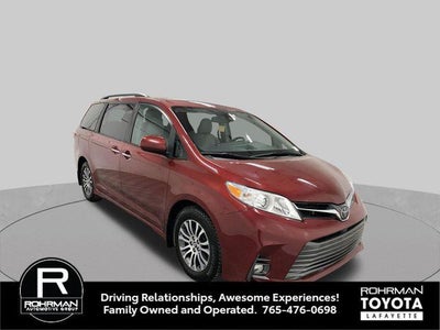2019 Toyota Sienna XLE 8 Passenger