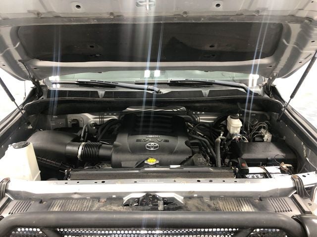 2017 Toyota 4X4 TUNDRA CREWMAX SR5 5.7L SR5