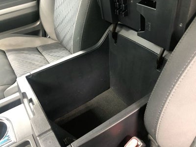 2017 Toyota 4X4 TUNDRA CREWMAX SR5 5.7L SR5