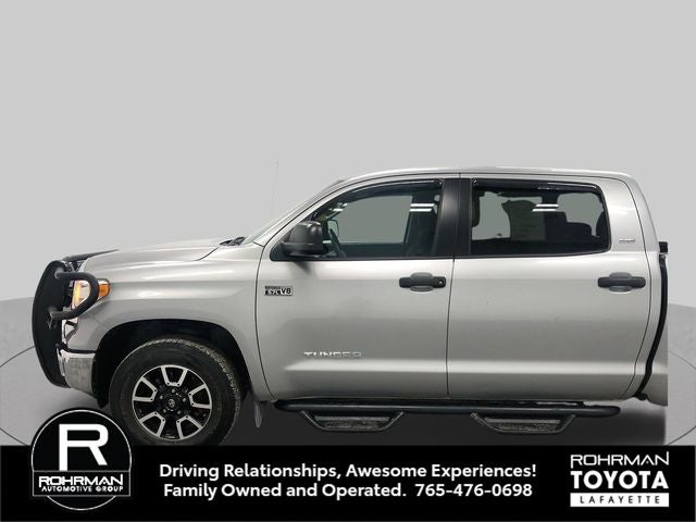 2017 Toyota 4X4 TUNDRA CREWMAX SR5 5.7L SR5