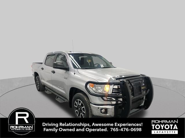 2017 Toyota 4X4 TUNDRA CREWMAX SR5 5.7L SR5