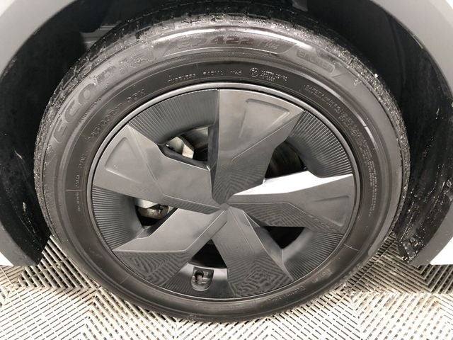 2024 Toyota Prius Prime SE