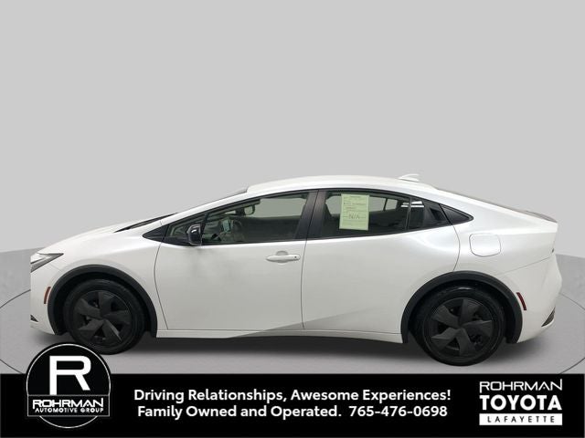 2024 Toyota Prius Prime SE