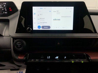 2024 Toyota Prius Prime SE
