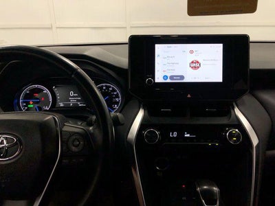 2024 Toyota Venza LE