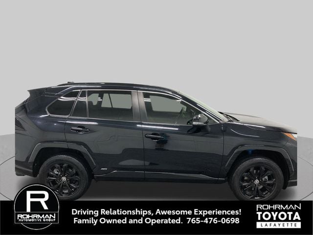 2022 Toyota RAV4 Hybrid SE