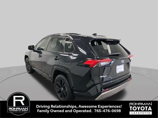 2022 Toyota RAV4 Hybrid SE