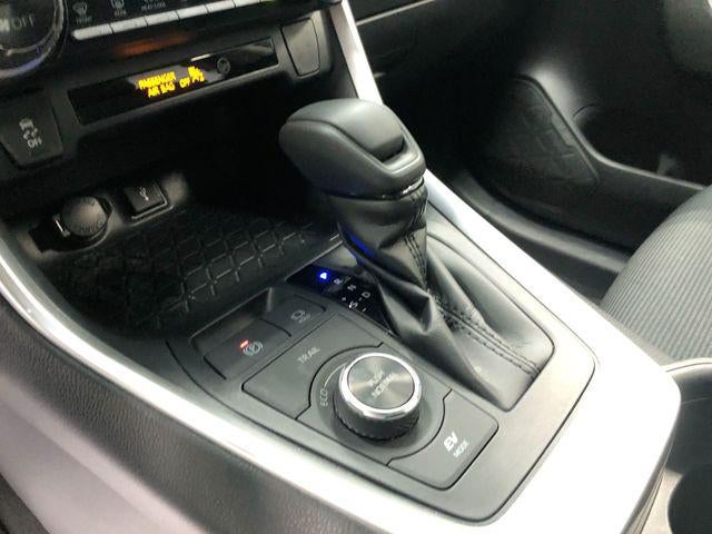 2020 Toyota RAV4 Hybrid LE