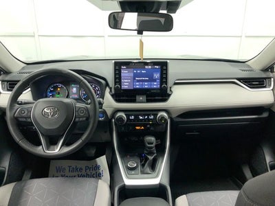 2022 Toyota RAV4 Hybrid XLE