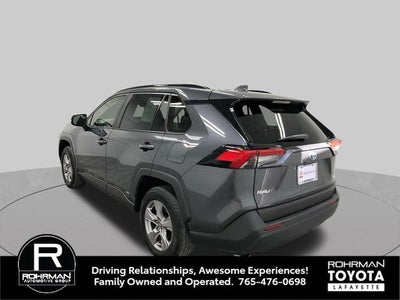 2022 Toyota RAV4 Hybrid XLE