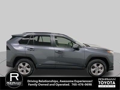 2022 Toyota RAV4 Hybrid XLE