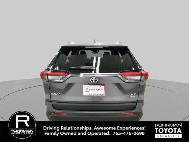 2022 Toyota RAV4 Hybrid XLE