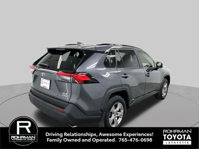 2022 Toyota RAV4 Hybrid XLE