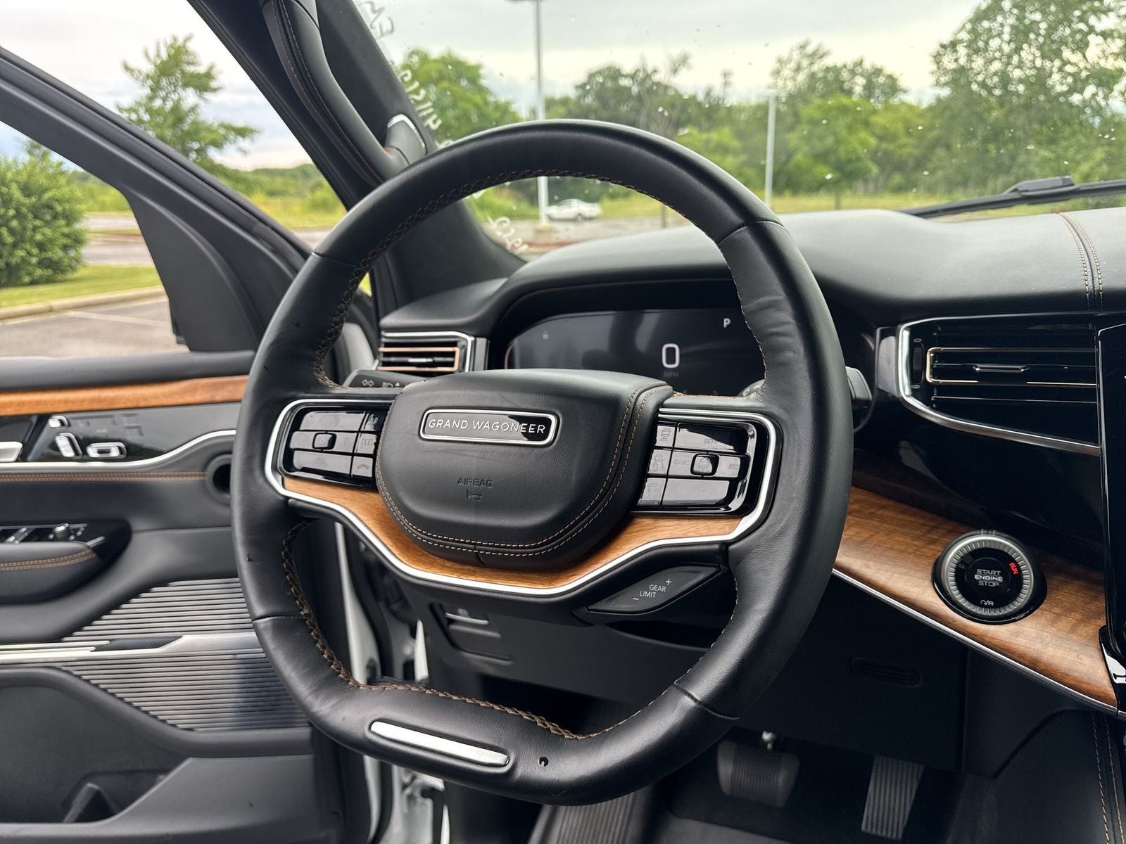 2024 Jeep Grand Wagoneer L Series III