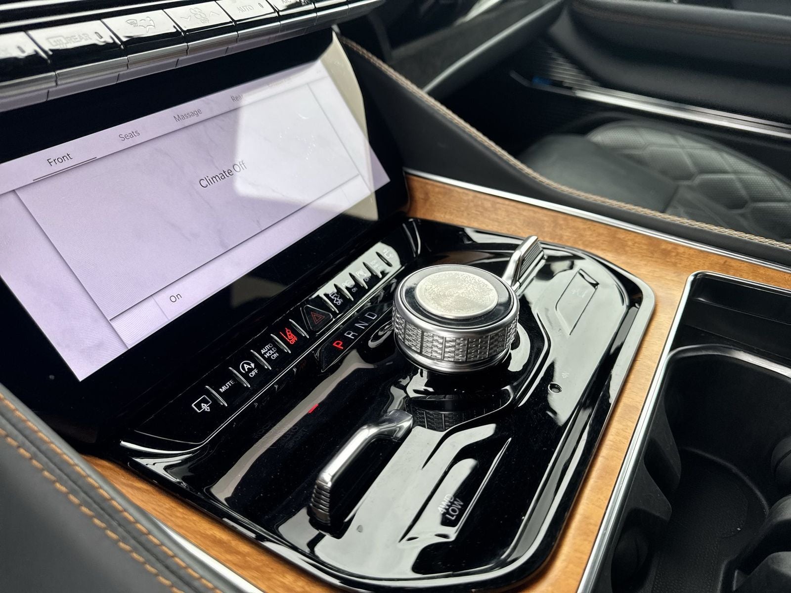 2024 Jeep Grand Wagoneer L Series III