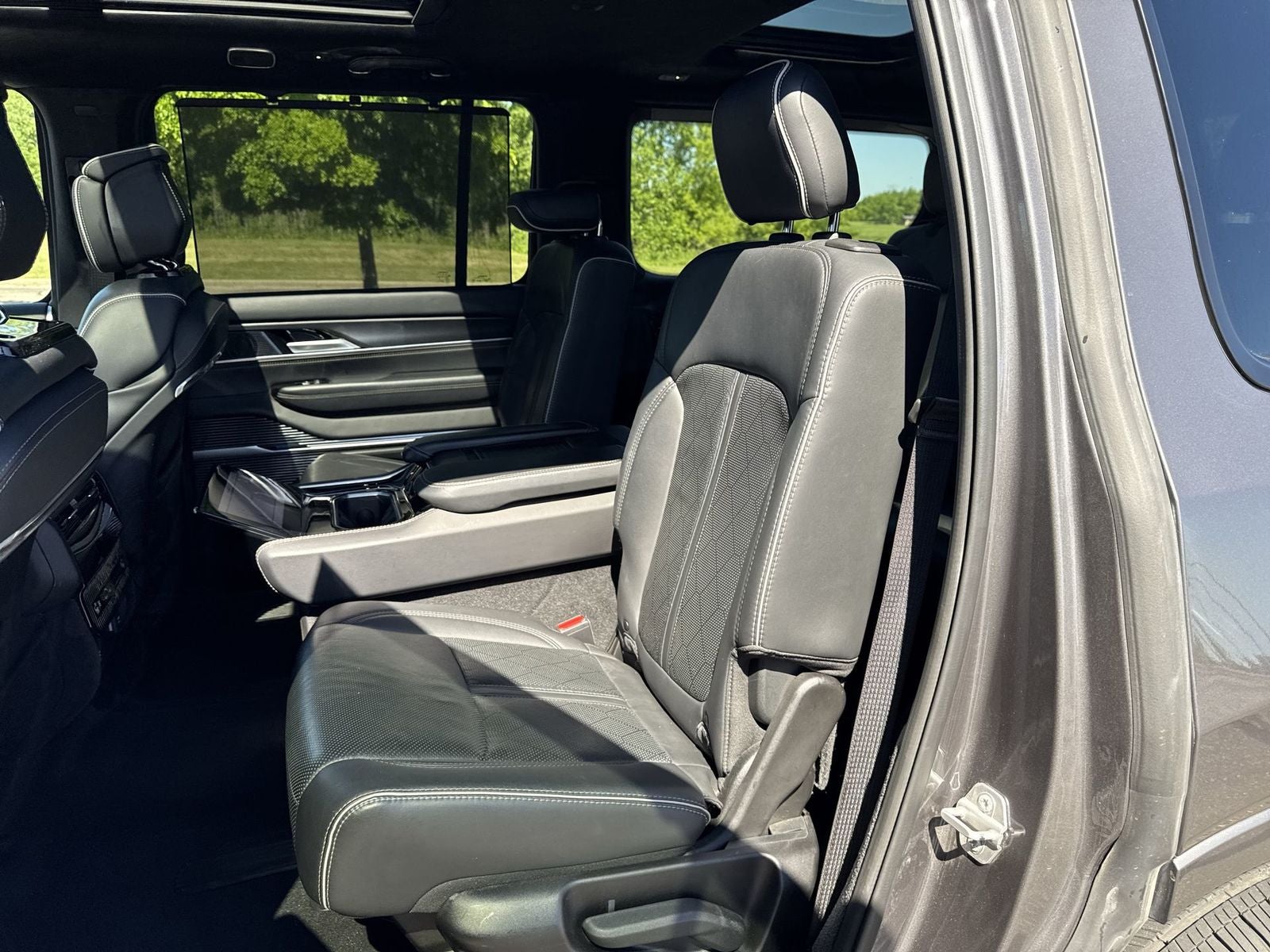 2024 Jeep Grand Wagoneer Series II