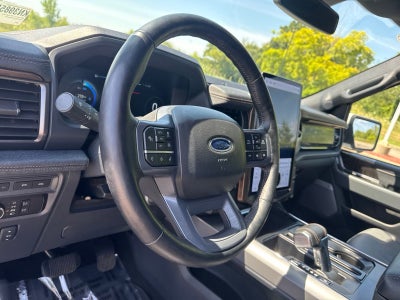 2023 Ford F-150 Lightning Lariat