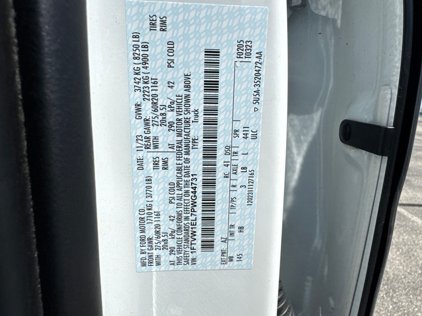 2023 Ford F-150 Lightning Lariat