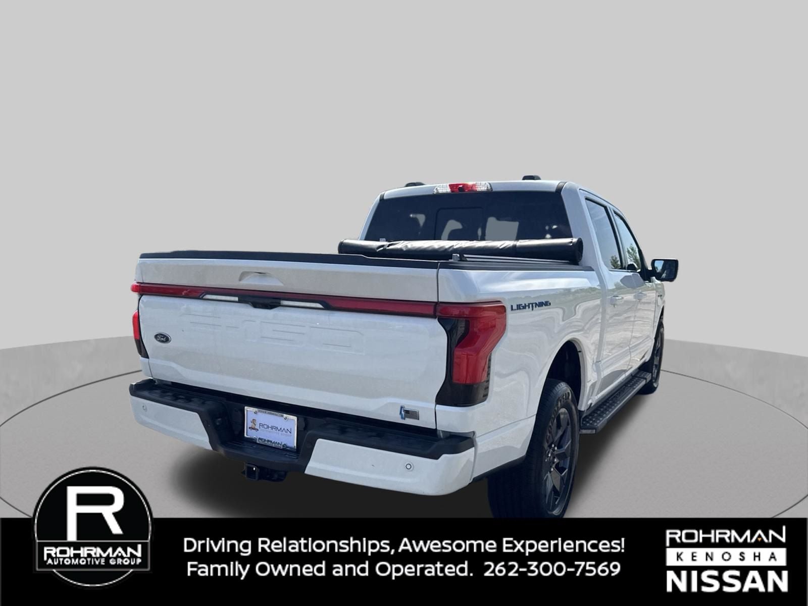 2023 Ford F-150 Lightning Lariat