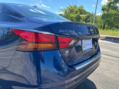 2023 Nissan Altima 2.5 SR