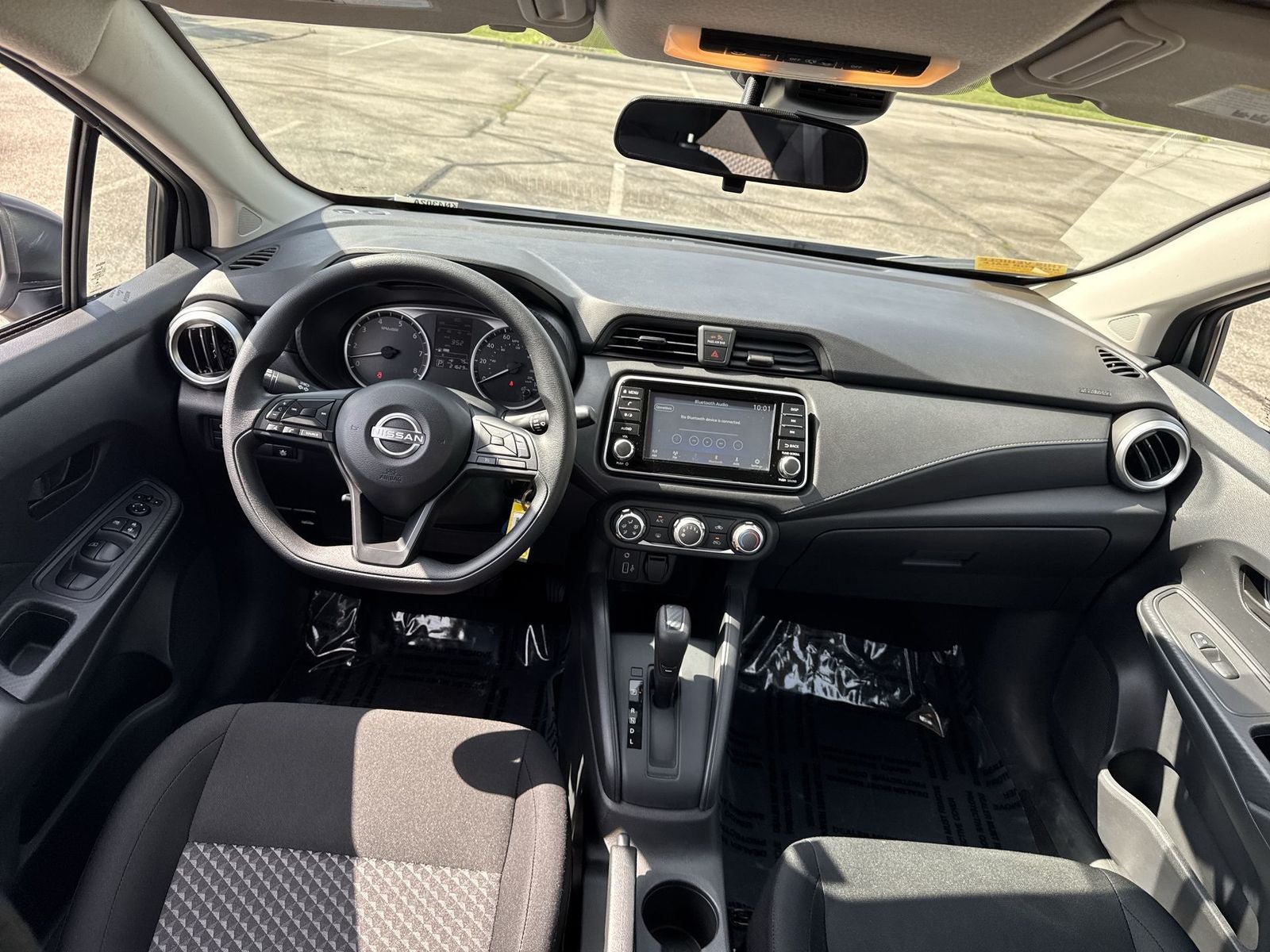 2024 Nissan Versa 1.6 S