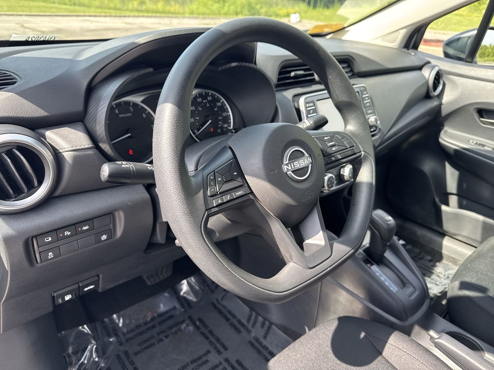 2024 Nissan Versa 1.6 S