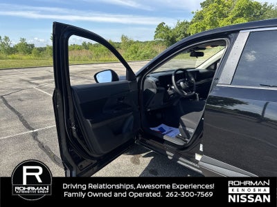 2025 Nissan Kicks S
