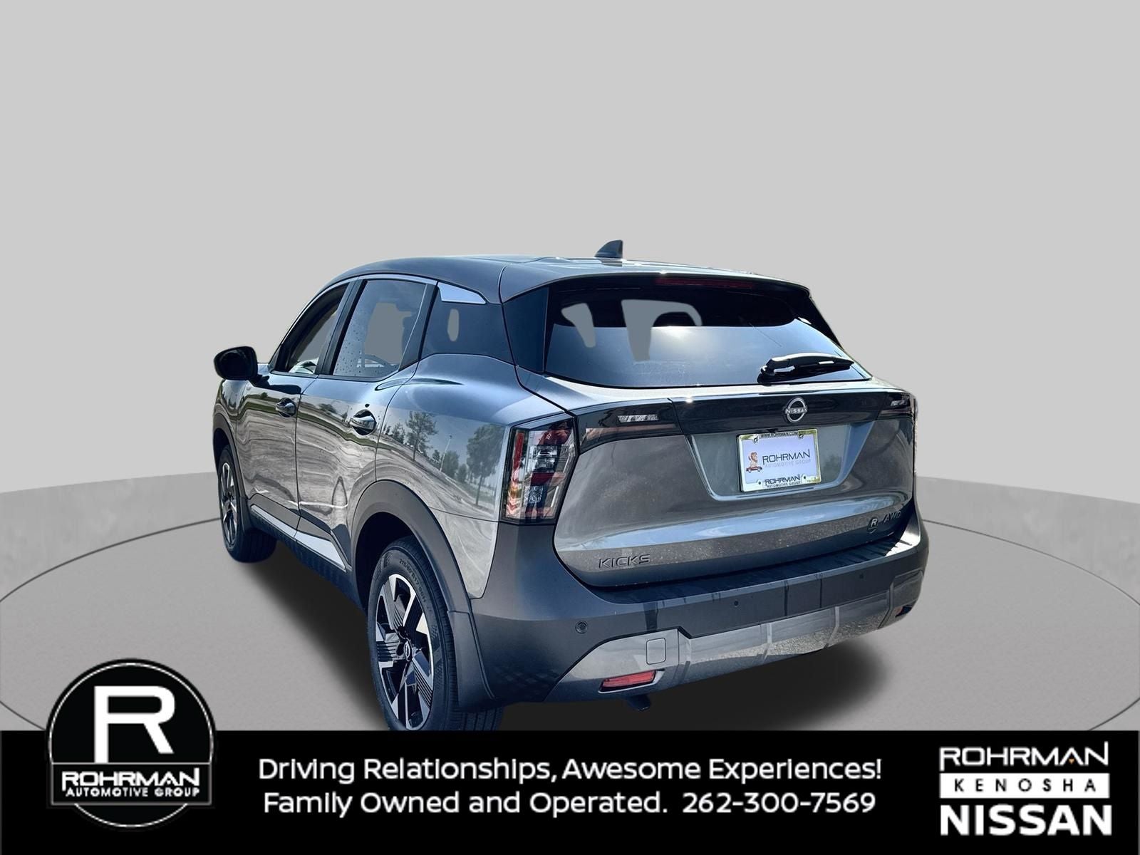 2025 Nissan Kicks SV